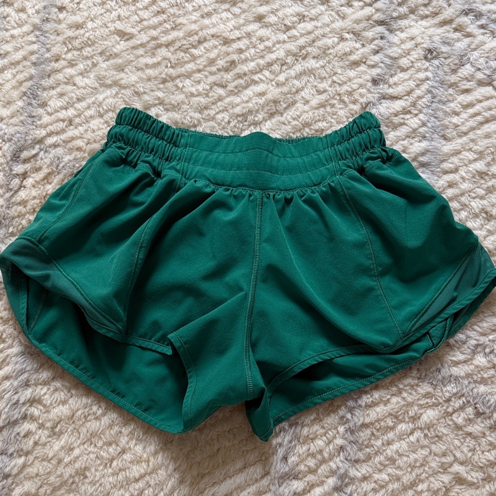 Green Lululemon Hotty Hot Shorts size 2 (length 2.5) Great condition